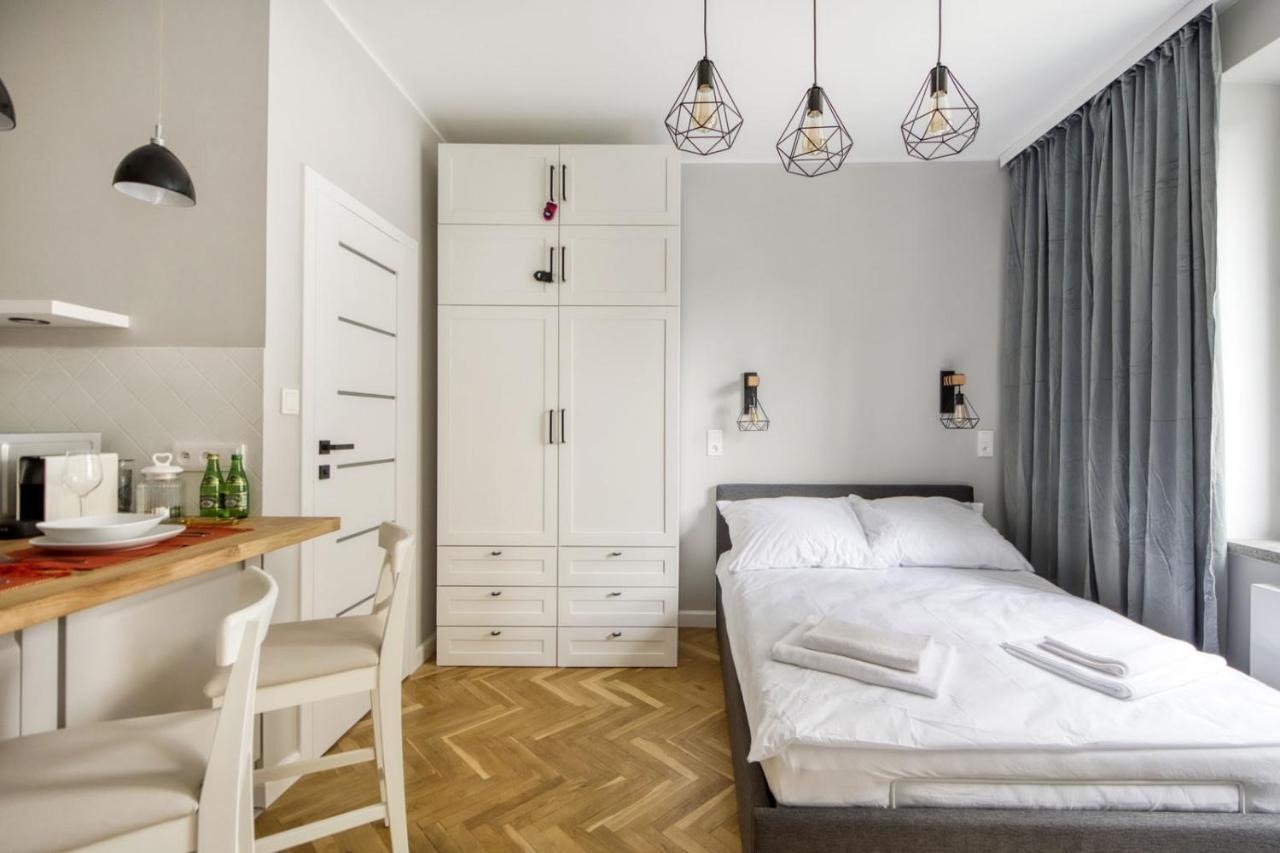 Ferienwohnung King Apart Dickensa Warschau Exterior foto